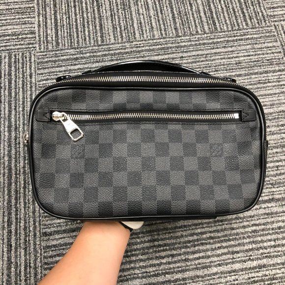 Louis Vuitton Damier Graphite Ambrel Body Bag - Picture 7 of 16